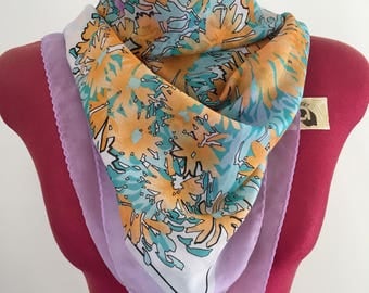 Vintage scarf- retro pink & orange floral pattern