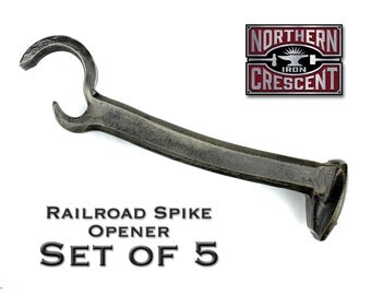 Groomsmen gift set of 5, personalized beer bottle openers, best wedding favors for him, best groomsmen gifts ideas, unique gifts for men, B5