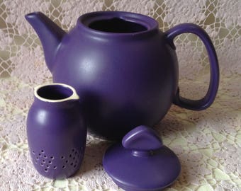 Chantal Teapot, Purple