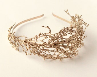 Golden bridal headband, Gold wedding headpiece, Gold branch fascinator, Golden woodland bride, Gold twig headband