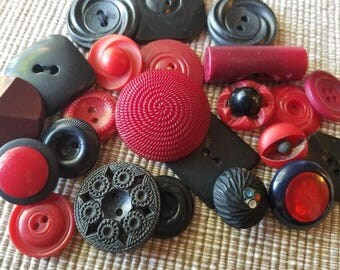 Vintage Buttons - Cottage chic mix of red and black, lot of 23 old and sweet( may 49 17)