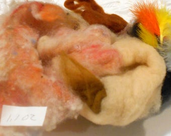 Wool Roving,Felting Fiber,Needle Felting,DIY,Roving,Fiber,Needle Felting Wool,Wet Felting Wool,Nuno Felting Fiber,Batts, Mixed Color Roving