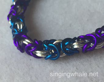 Blue, purple and silver Byzantine chainmaille bracelet