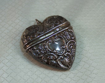 Victorian Sterling Heart Locket Pendant Vintage Art Nouveau Repousse