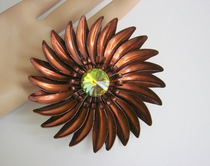Large 1960s Copper Enamel Green Rivoli Glass Floral Metal Brooch Vintage Jewelry Jewellery