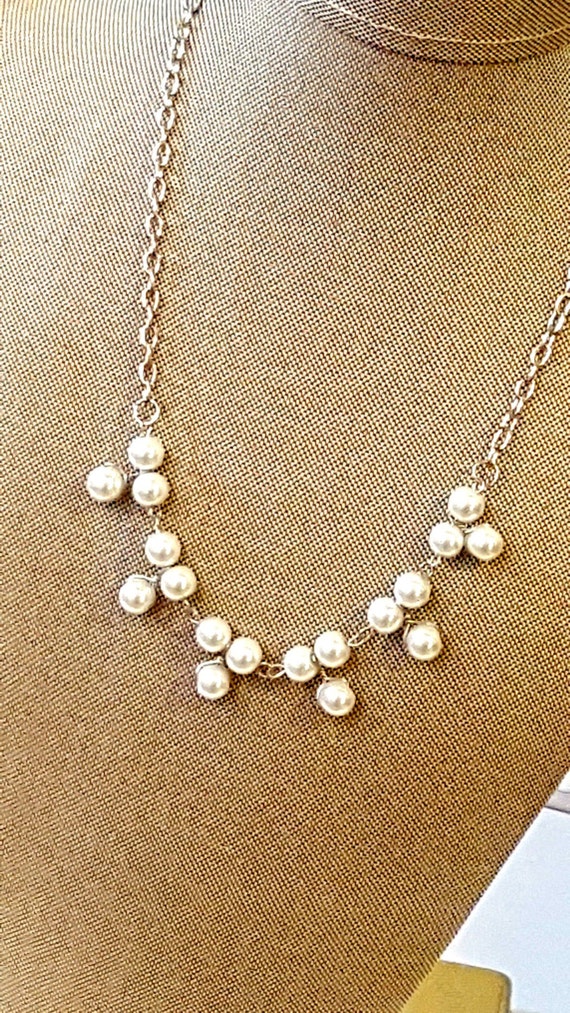 Simple Classic Pearl Necklace by SparklyChicJewels on Etsy