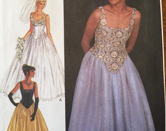 Simplicity Style Boned Bustier/Bodice Top w Square Neckline, Back Lacing,Flared Gore Skirt Gathered Waist, 2 Pc. Gown Size 6-16 Pattern 9026