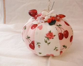 Vintage Handmade Pin Cushion