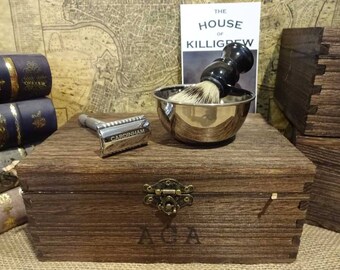 Personalized Shaving Kits - groomsmen gifts for men unique wedding ideas discounted wedding favor ideas