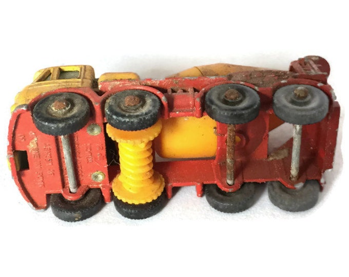 1968 Foden Concrete Truck No. 21, Vintage Toy Truck, Matchbox Series 1-75, Made in England by Lesney Products Co., Orange Yellow Truck 21