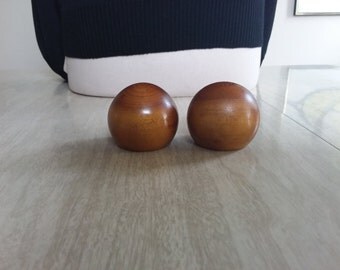 Vintage Round Wooden Salt and Pepper Shakers with Corks