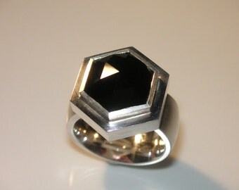 Onyx signet ring | Etsy