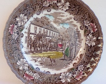 Royal Tudor Ware, Coaching Taverns, vintage dinner plate, wall decoration or replacement, made in England