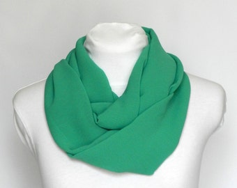 Circle Scarf / Lightweight Scarf / Best Friend Gift / Green Infinity Scarf Loop Scarf / Infinity Scarves Chiffon Scarf Women / Ladies Scarf