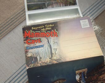Vintage folding set of postcards of Kentucky, Souvenif Folder of the Mammoth Cave of Kentucky 18 photos,