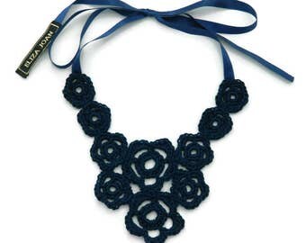Navy bib necklace / Flower necklace / Statement necklace / 1960’s / Crochet jewelry / Navy lace necklace / Flower necklace / Fashion jewelry