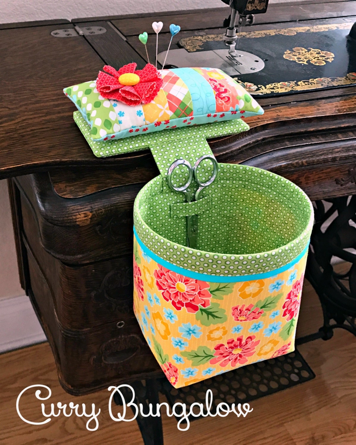 Sew In Style Thread Catcher with Detachable Pincushion Scrap