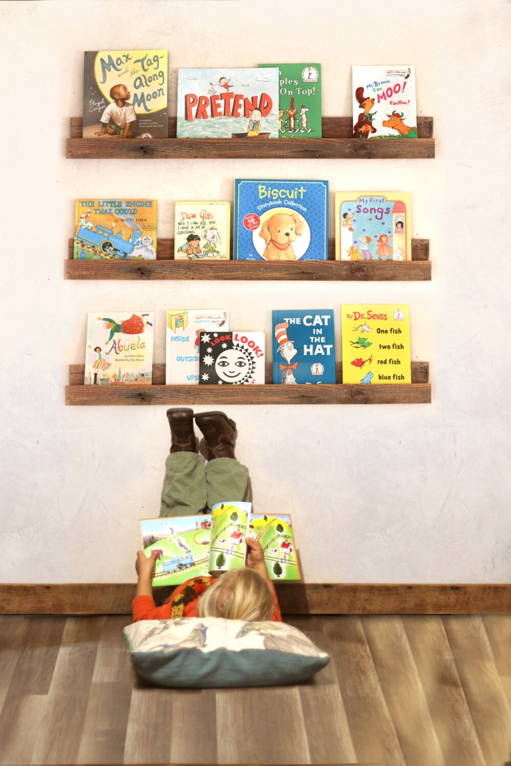 Bookshelf for Children's Books Single Shelf Display