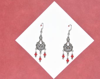 Earrings Silver Filigree Red Crystal Dangle Renaissance Vintage #E04b