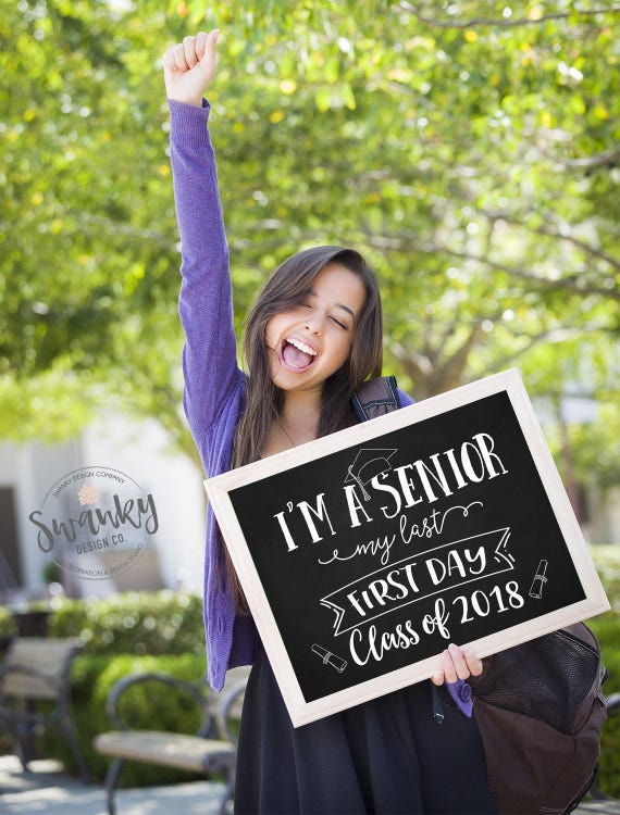 first-day-of-senior-year-sign-printable-first-day-school-sign-back