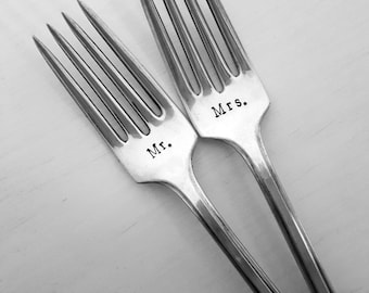 Mr & Mrs Forks, Wedding Forks, Hand Stamped Fork, Vintage, Silverplate, Bride, Groom, Wedding, Bridal Shower, Gift, Present, Cake Forks,