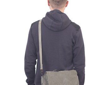 Grey Canvas Messenger Bag, Laptop messenger bag, Mens Vintage Bag from 1980's