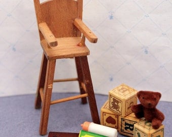 Miniature Dollhouse Highchair Toys Playroom Nursery Decor Tiny Wood Blocks