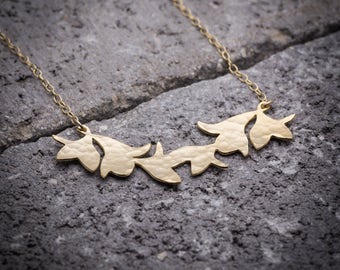 Leaves necklace, Leaves pendant, leaf pendant, nature necklace, leaf necklace, unique necklace, goldfilled necklace, everyday necklace.