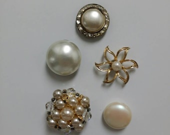 Vintage Magnet Set | 5 Pretty Pearl Magnets | Upcycled Jewelry | Costume Jewelry Vintage | Fridge Magnets | Custom Magnets