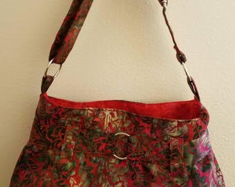 SALE: Steph Handbag, Red adjustable strap purse