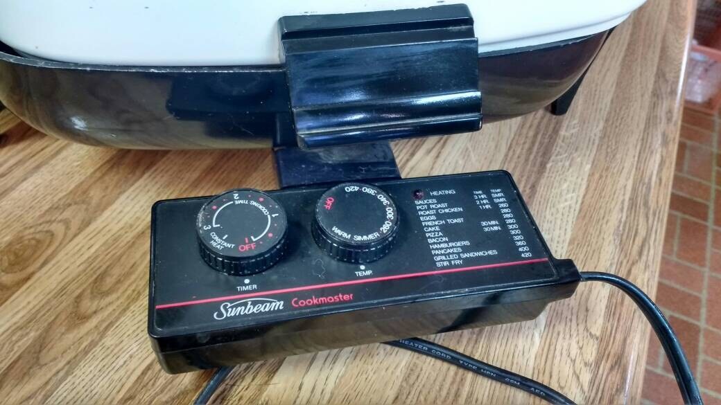 Sunbeam Cook Master Electric Skillet Fry Pan Bon Stick Teflon Timer