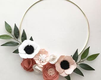 FELT FLOWER WREATH // Modern Wreath // Gold Hoop Wreath // Wall Art // Floral Wreath // Peach + Blush // Roses + Anemones
