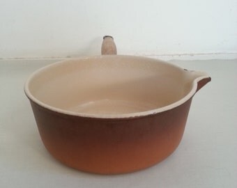 PLAT OVALE 33 Cm Le Creuset Fonte Émaillée Marron Design La Mama Enzo Mari N°3 EUR 59,99 - FR