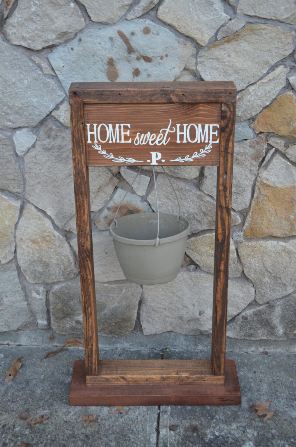 Plant stand. Hanging plant stand. Rustic hanging planter. Home Plant stand. Hanging plant stand. Rustic hanging planter. Home on Plant Stand Hanging
id=69700