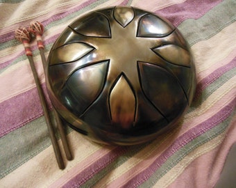 9" Steel Tongue Drum "Wanderer" Handpan, tank drum