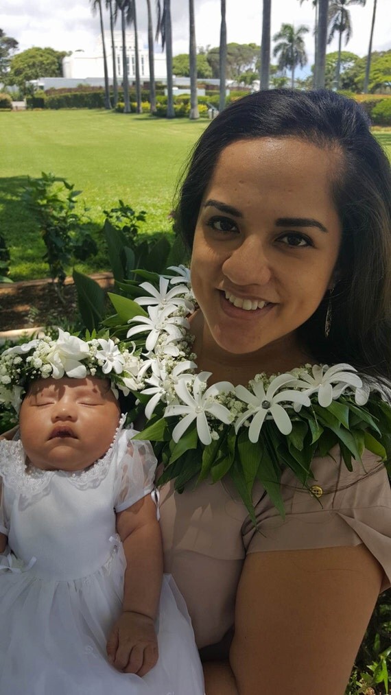 Items similar to Tiare Baby Tongan Lei on Etsy
