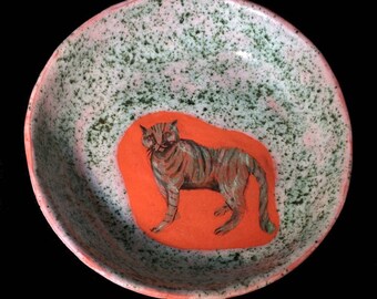 Decorative ceramic dish, hand painted ceramic, gift for cat lover, serving bowl, cat art, decorative bowl, home decor, hand painted dish