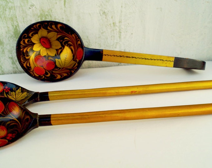 Set wooden spoons and ladle Khokhloma - Vintage hand painted wooden spoons - Old wooden large 3 spoons - antique kitchen dishes