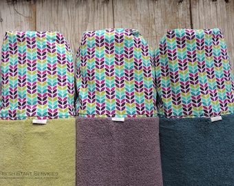 Geometic Leaf Hooded Towel - Personalized Beach Towel - Kids Towels - Personalized Hooded Towel - Hooded Bath Towel - Kids Beach Towels -