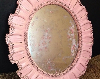 Vintage oval Syroco mirror; faux lace frame, shabby chic mirror, distressed mirror, shabby chic decor, shabby chic furniture, nursery decor