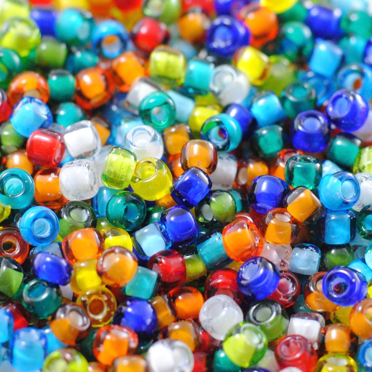 8/0 Japanese Seed Beads / 327 Mix / 28 Grams / Miyuki / 8327MX from