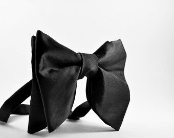 Mens Bow ties Big bow tie Groom Bow Tie Oversized bow tie Large BowTie Wedding BowTie Butterfly Bow Tie Black Bow tie Tom Ford bowtie