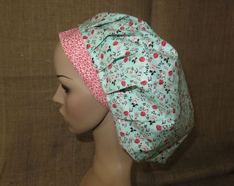 Retro Flowers on Tiffany Blue Contrast Band Bouffant Surgical Scrub Hat
