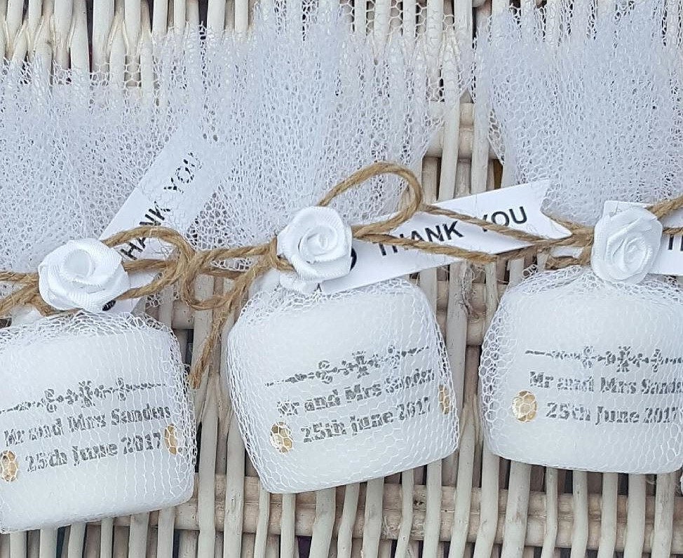 Rustic Shabby Chic Personalised Wedding Candle Favours Candles In Tulle Thank You Gift Rustic Shabby Chic Personalised Wedding Candle Favours Candles In Tulle Thank You Gift