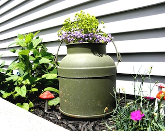 Primitive Iron Bucket, Rustic Milk Pail, Old Heavy Metal, Farmhouse Container, Cottage, Antique Garden Pot, Dutch Milking Jug, Water Bucket