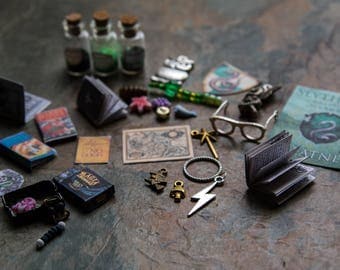 Harry Potter, Cards, Vials, Magic Wand, and other Charms, & Accessories, content may vary, Harry Potter, Miniture Harry Potter, Dolls House,