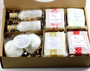 READY TO SHIP! Pampering Bath Gift Set - Gift for Her, Girlfriend Gift, Mom Gift, Best Friend Gift