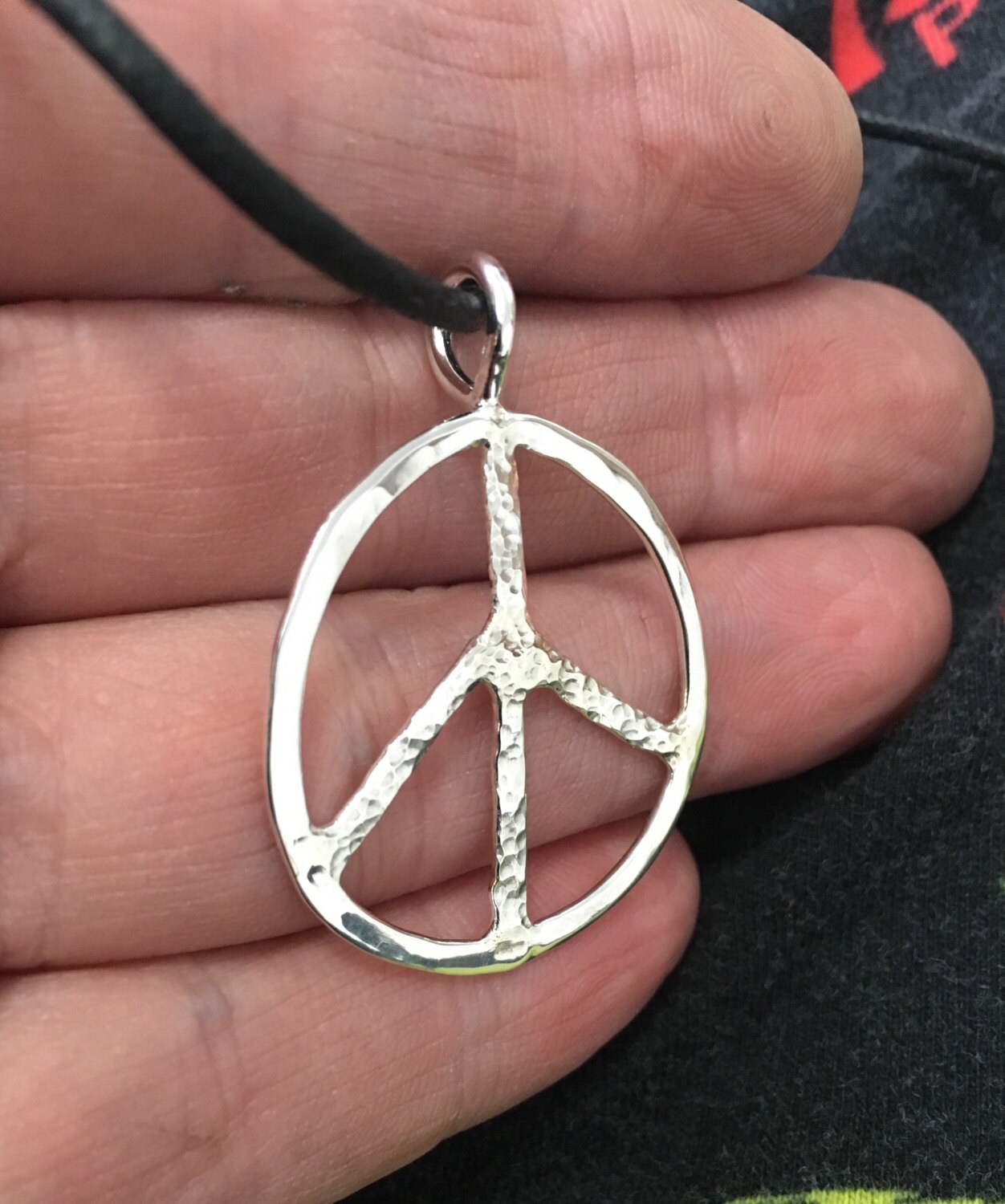 Silver peace sign necklace Clearance