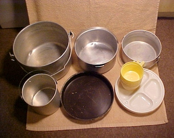 Vintage Unbranded Nesting Aluminum Camping Cookware Set