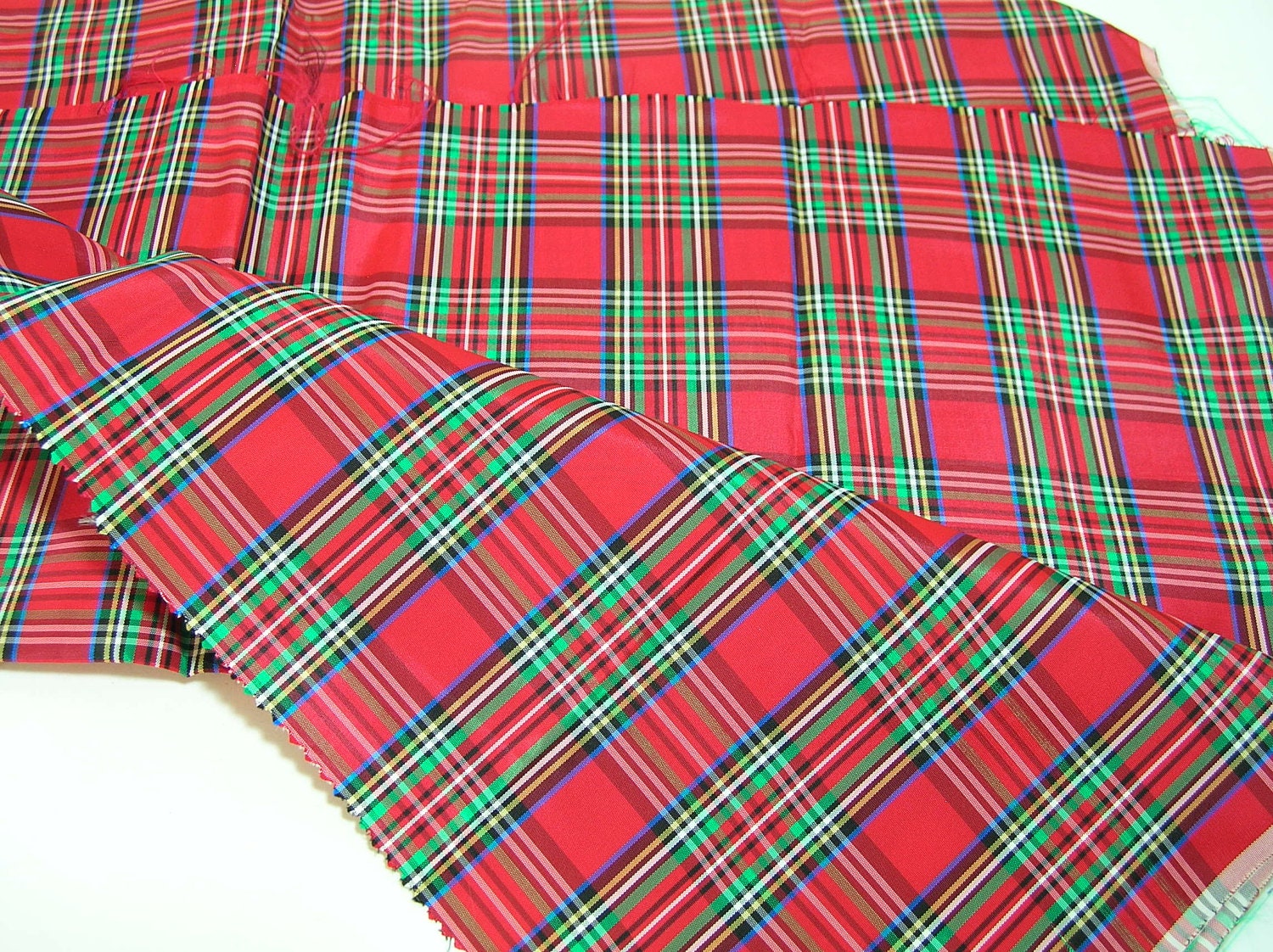 Red Plaid Taffeta Fabric 3 12 Yards From Fabricandcrafts On Etsy Studio